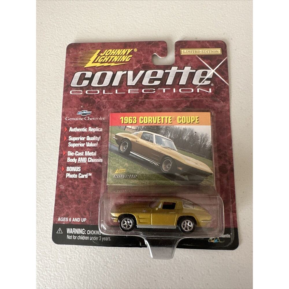 Johnny Lightning Corvette Collection 1963 Corvette Coupe Gold Limited Edition